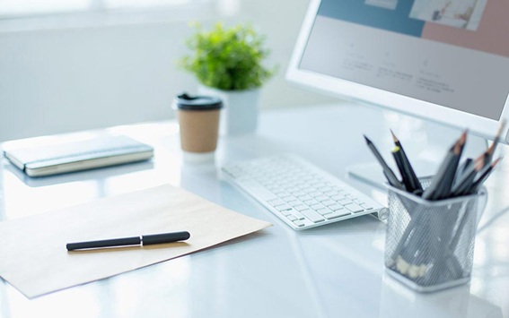 Collaboratrice administrative externalisée – Formatrice en Anglais, Management et Allemand